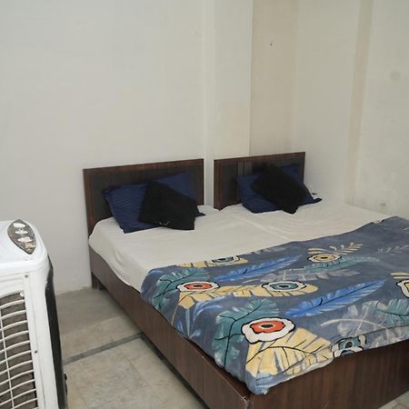 Rk Hotel Rooms Rāipur 外观 照片