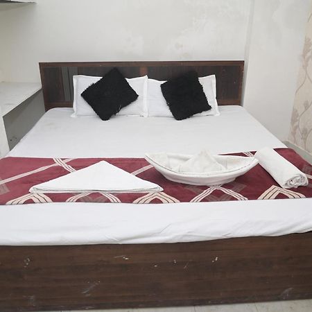 Rk Hotel Rooms Rāipur 外观 照片