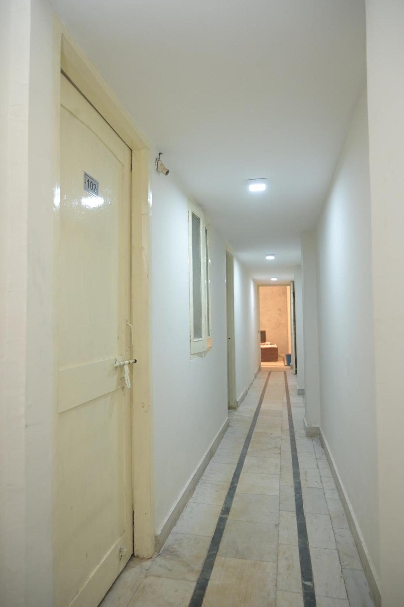 Rk Hotel Rooms Rāipur 外观 照片