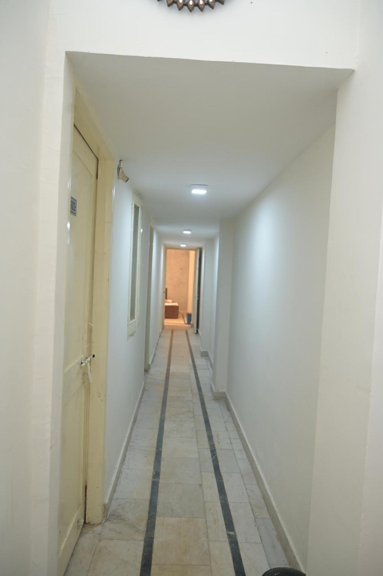 Rk Hotel Rooms Rāipur 外观 照片