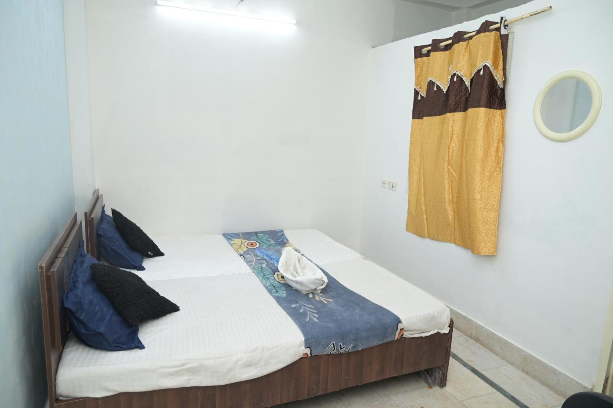 Rk Hotel Rooms Rāipur 外观 照片
